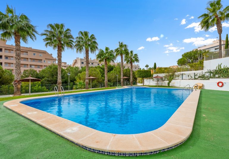Resale - Adosado -
Orihuela Costa - Villamartín