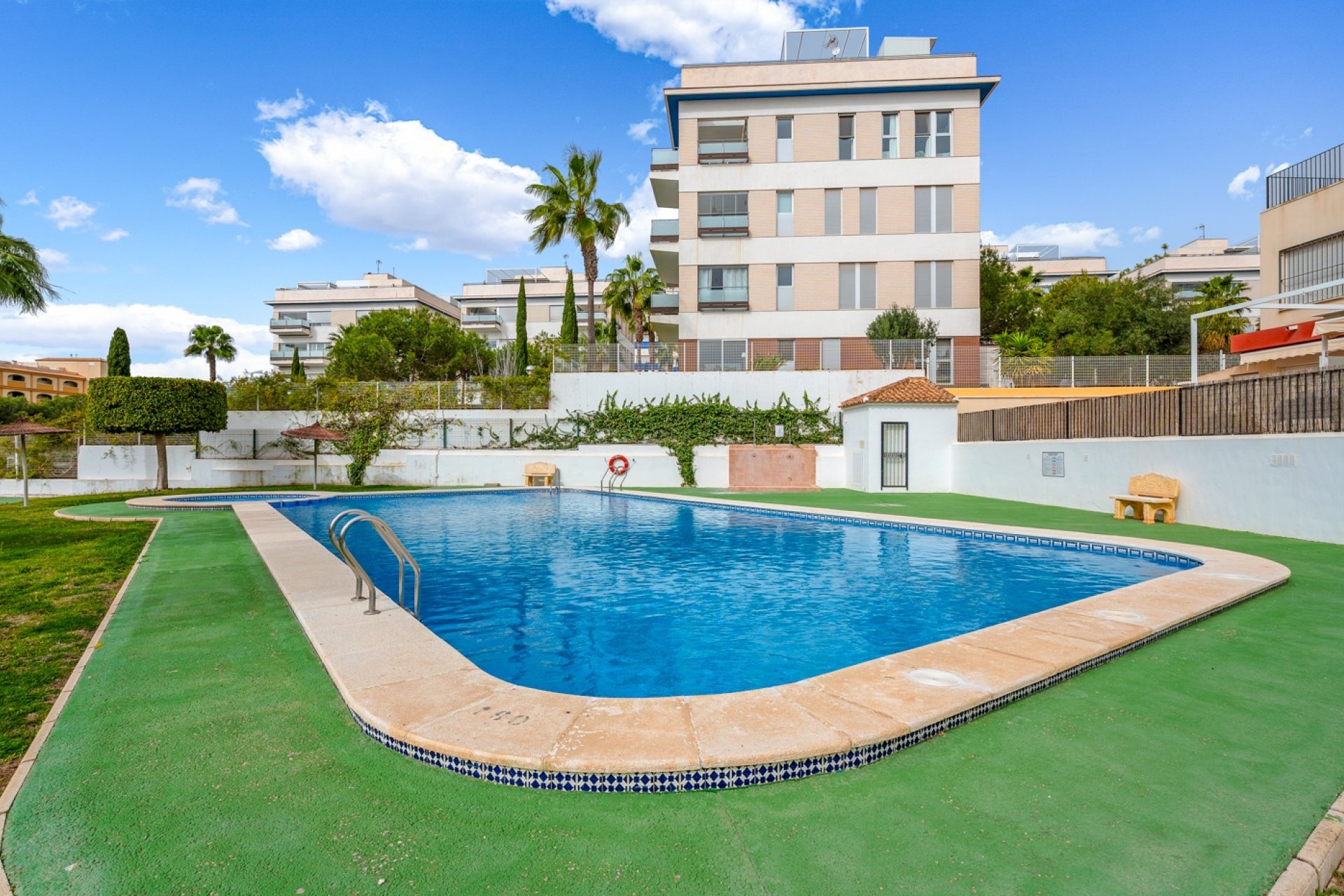 Resale - Adosado -
Orihuela Costa - Villamartín