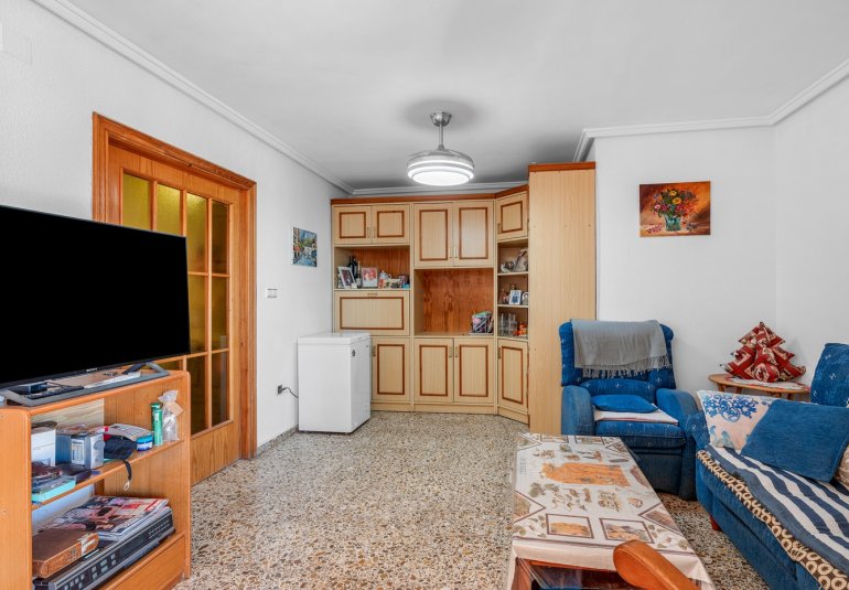 Resale - Apartment -
Arenales del Sol - Segunda linea playa