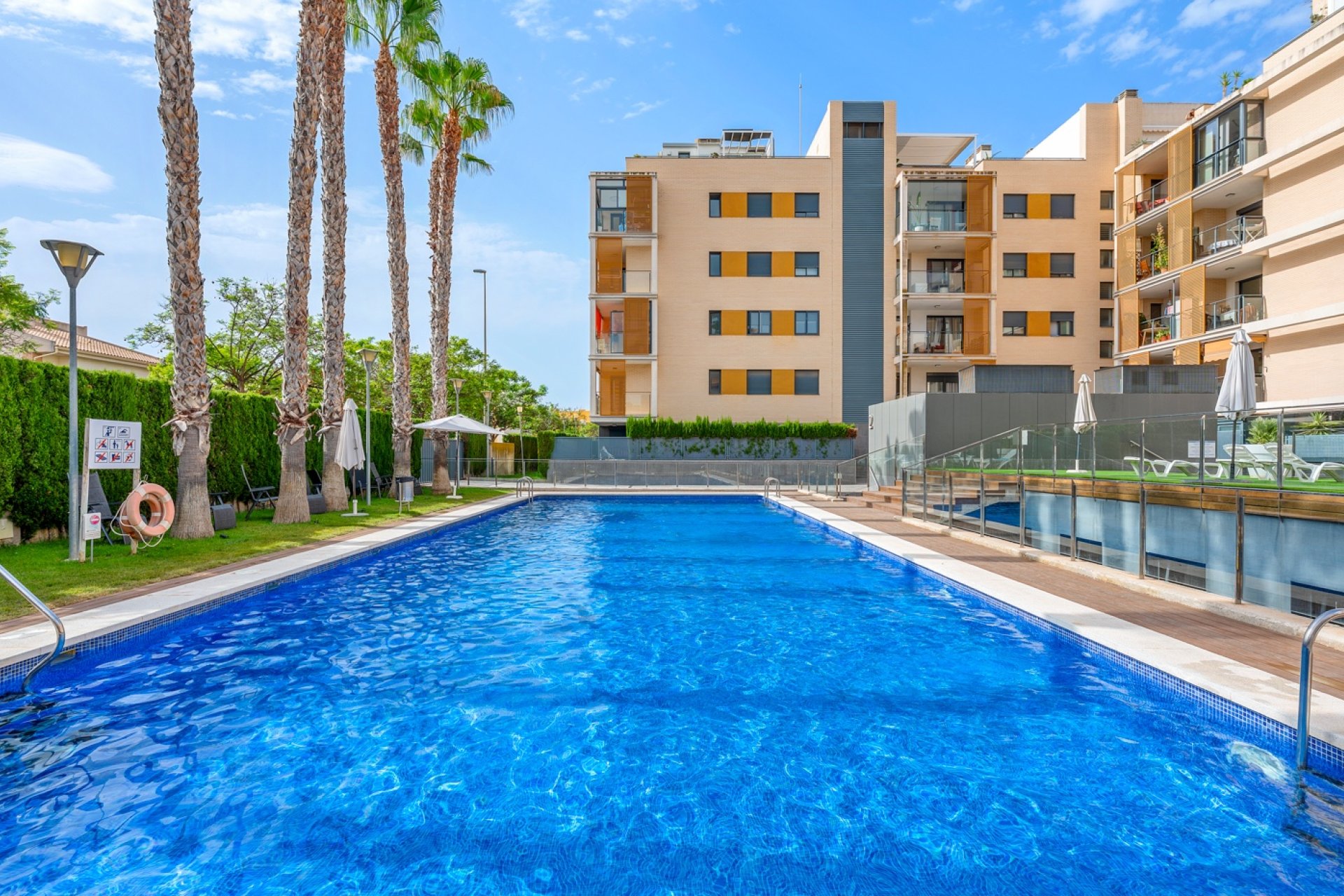 Resale - Apartment -
El Campello - Muchavista