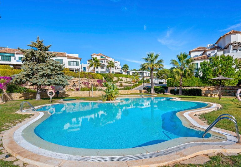 Resale - Apartment -
Finestrat - Sierra cortina