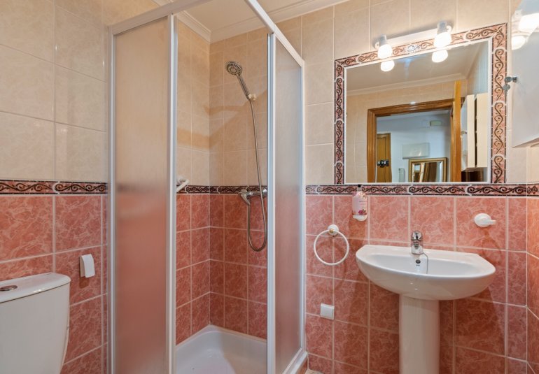 Resale - Apartment -
Guardamar del Segura - Pueblo
