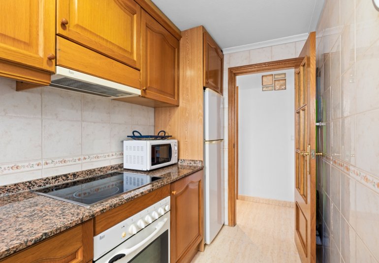 Resale - Apartment -
Guardamar del Segura - Pueblo