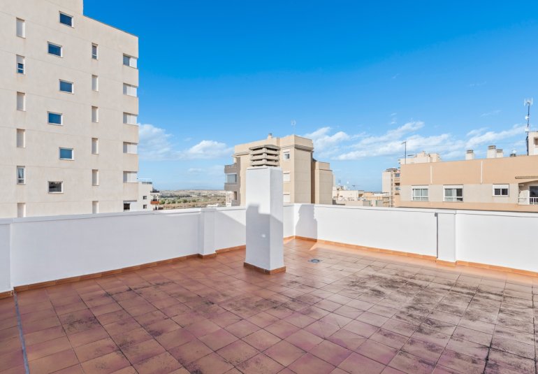 Resale - Apartment -
Guardamar del Segura - Pueblo
