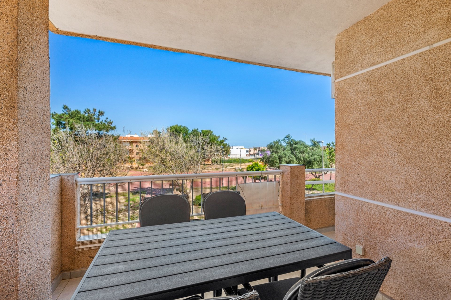 Resale - Apartment -
LOS URRUTIAS - ESTRELLA DE MAR