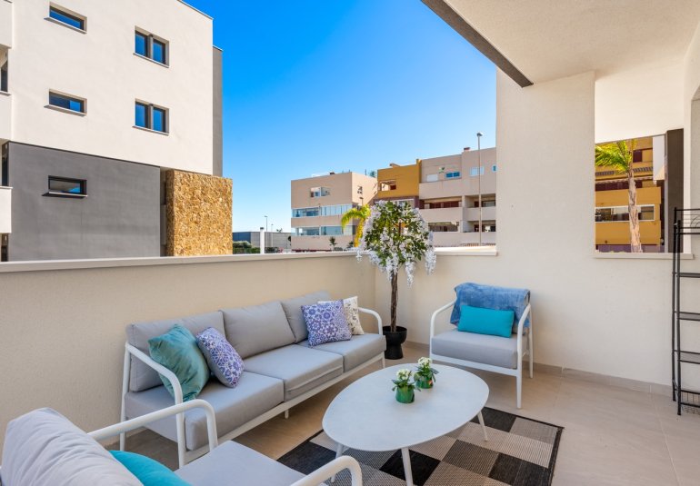 Resale - Apartment -
Orihuela Costa - Playa Flamenca