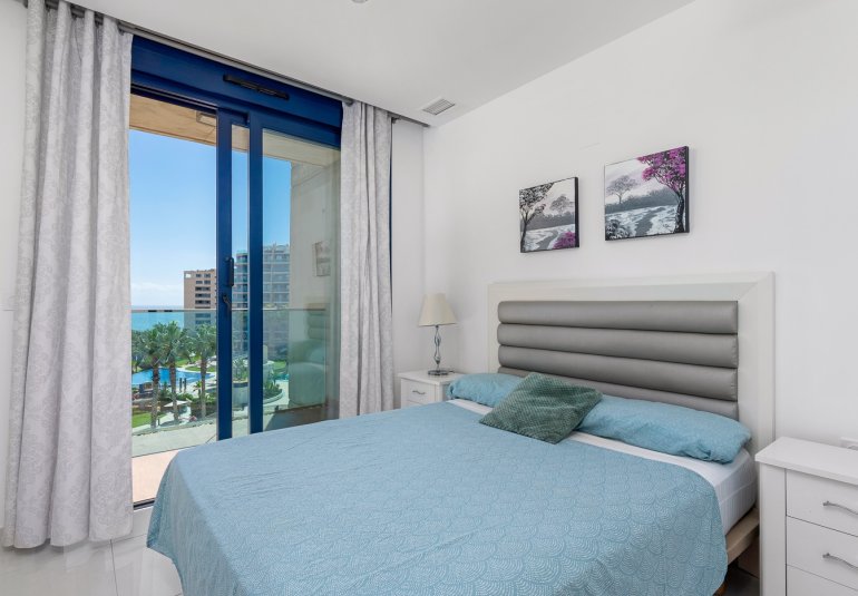 Resale - Apartment -
Orihuela Costa - Punta Prima