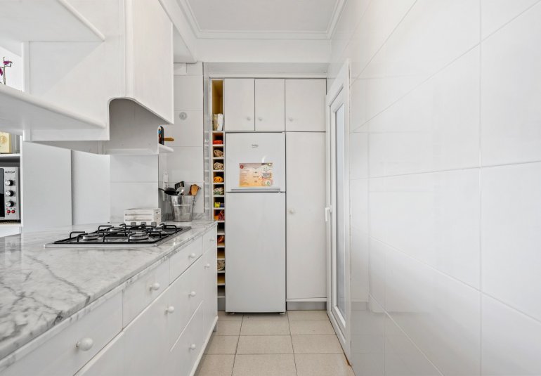 Resale - Apartment -
Santa Pola