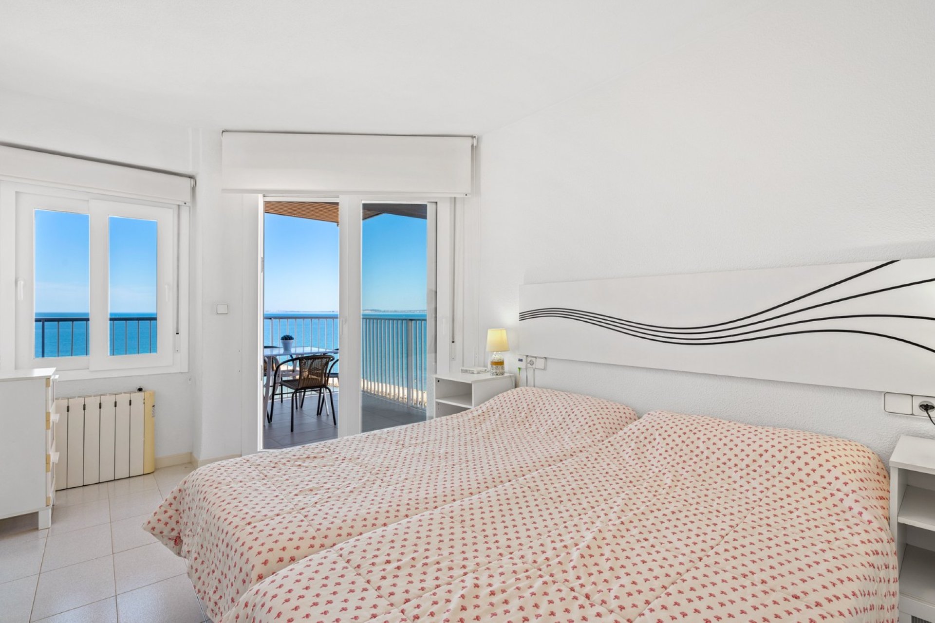 Resale - Apartment -
Santa Pola