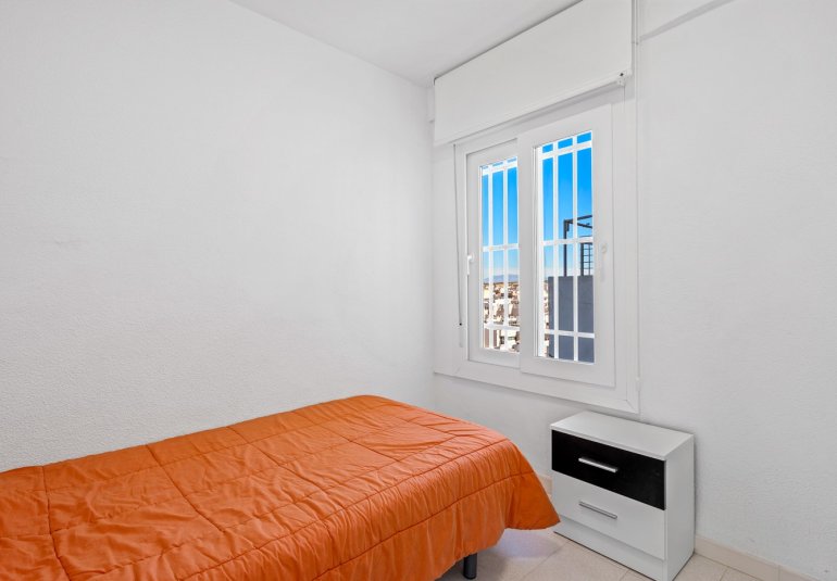 Resale - Apartment -
Santa Pola