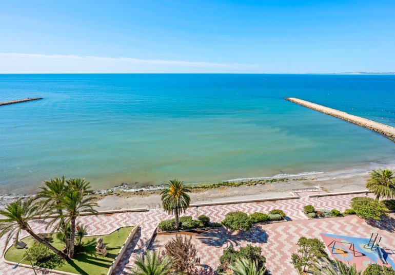 Resale - Apartment -
Santa Pola