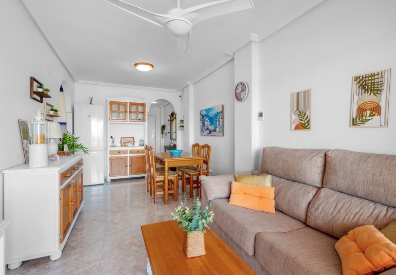 Resale - Apartment -
Santa Pola