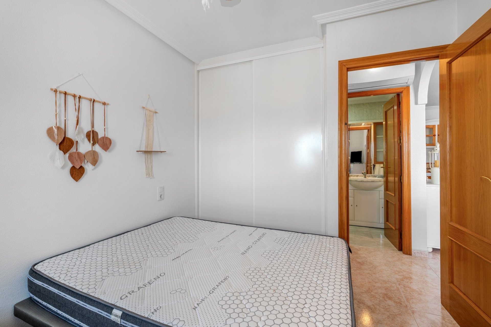 Resale - Apartment -
Santa Pola