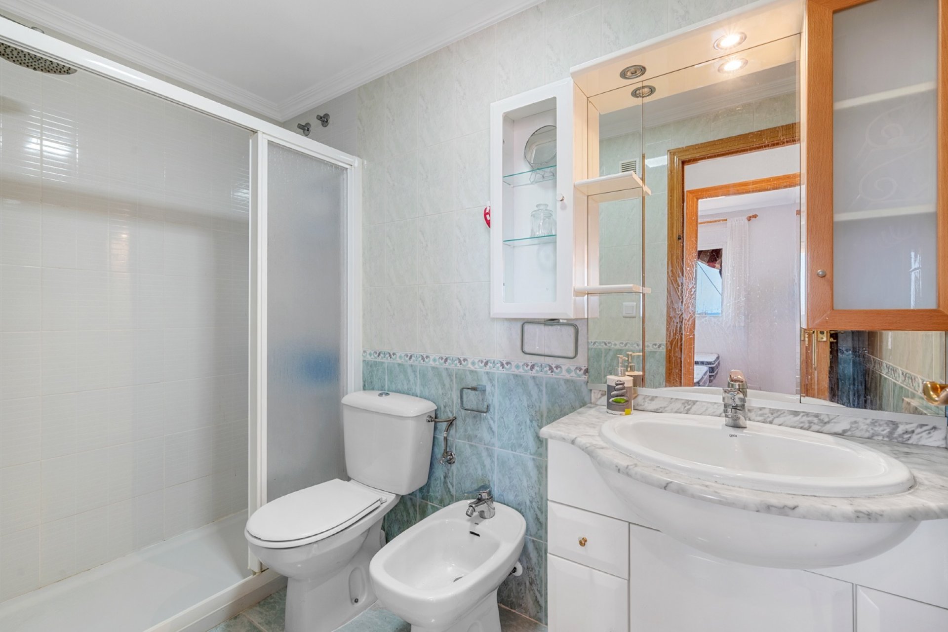 Resale - Apartment -
Santa Pola