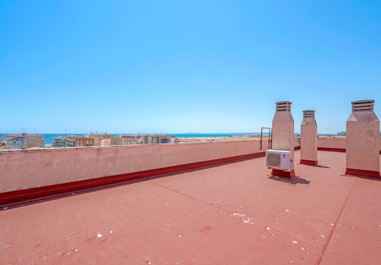 Resale - Apartment -
Santa Pola