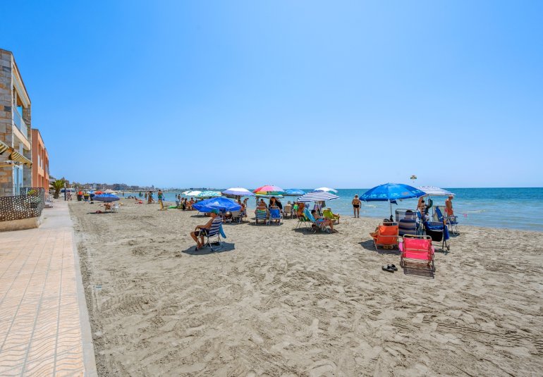 Resale - Apartment -
Santa Pola