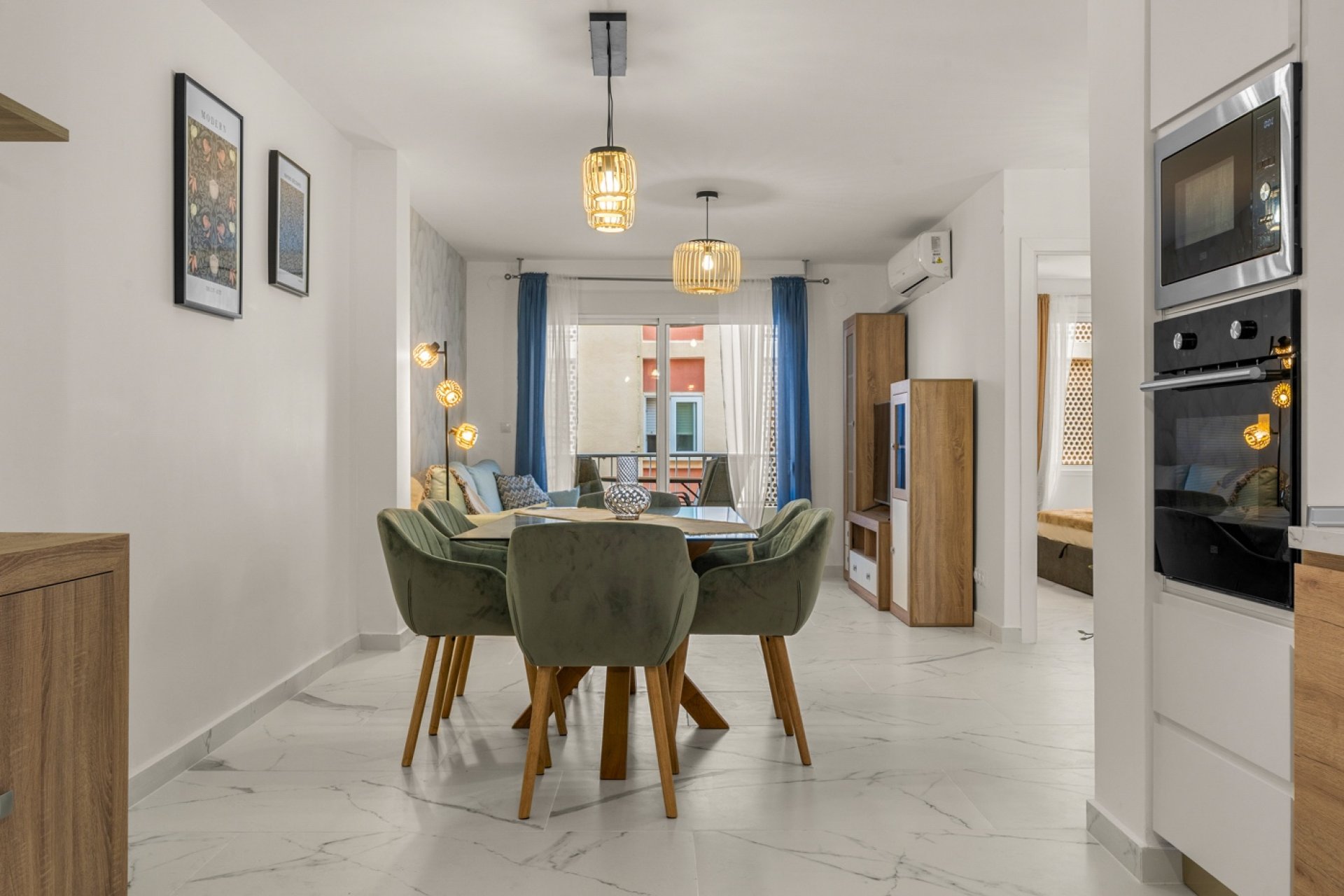 Resale - Apartment -
Torrevieja - Playa de El Cura