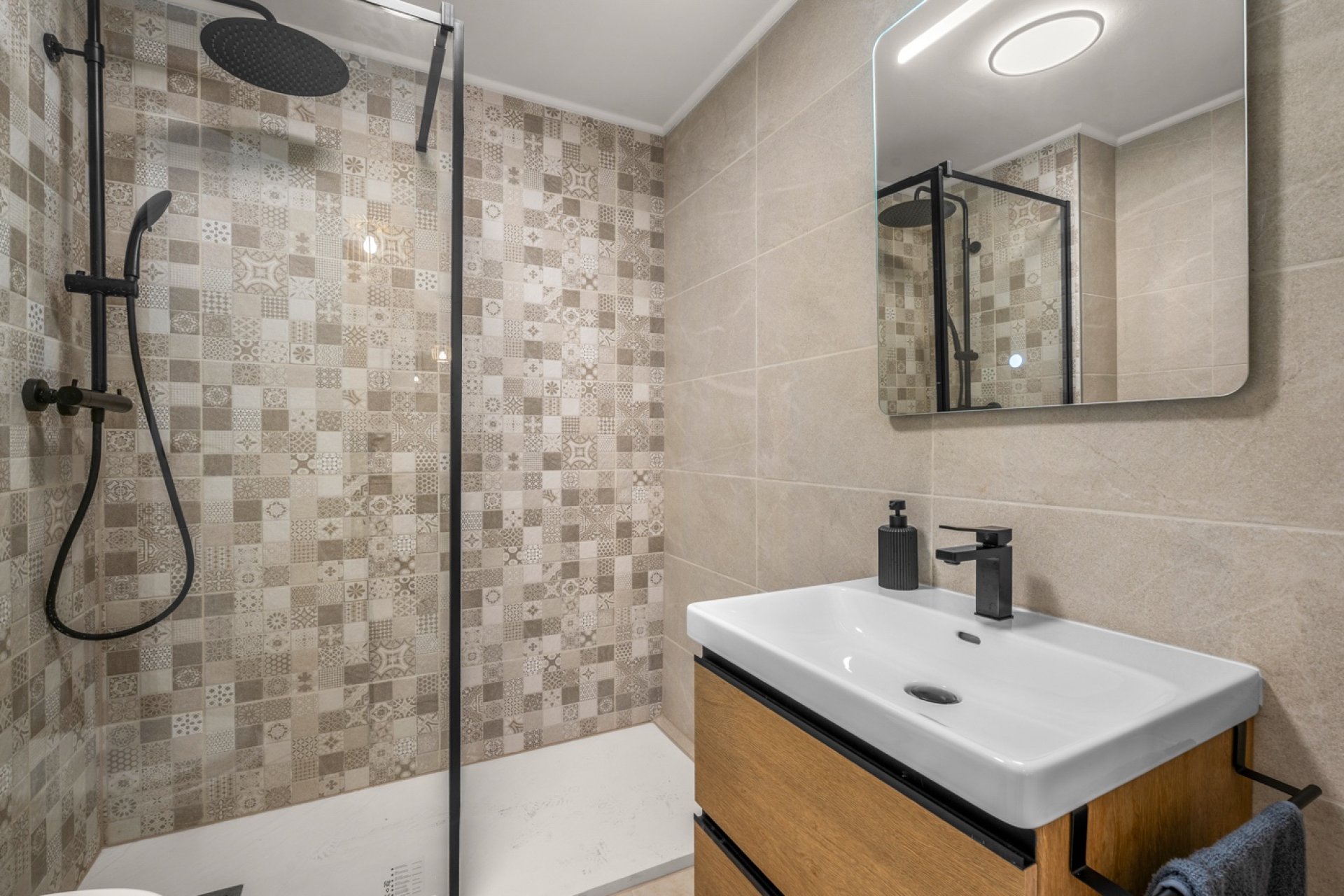 Resale - Apartment -
Torrevieja - Playa de El Cura