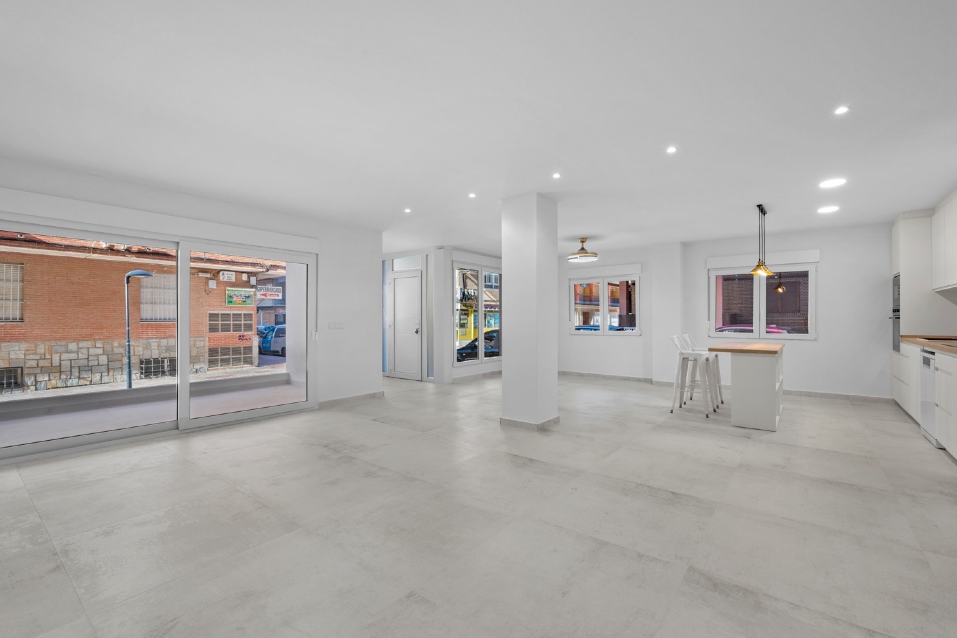 Resale - Apartment -
Torrevieja - Playa del Acequión