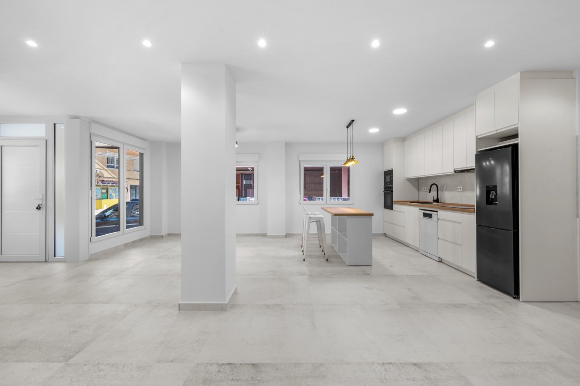 Resale - Apartment -
Torrevieja - Playa del Acequión