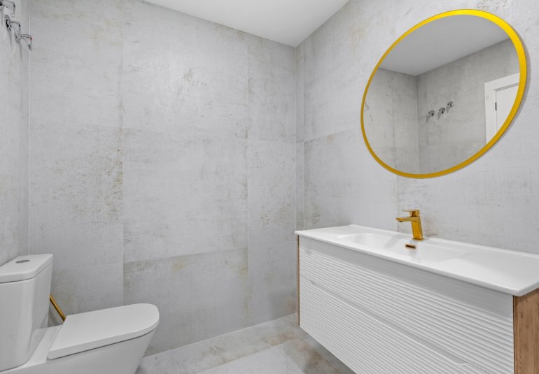 Resale - Apartment -
Torrevieja - Playa del Acequión