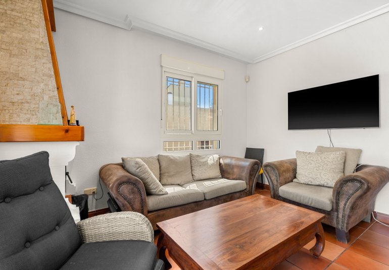 Resale - Bungalow -
LOS URRUTIAS - ESTRELLA DE MAR