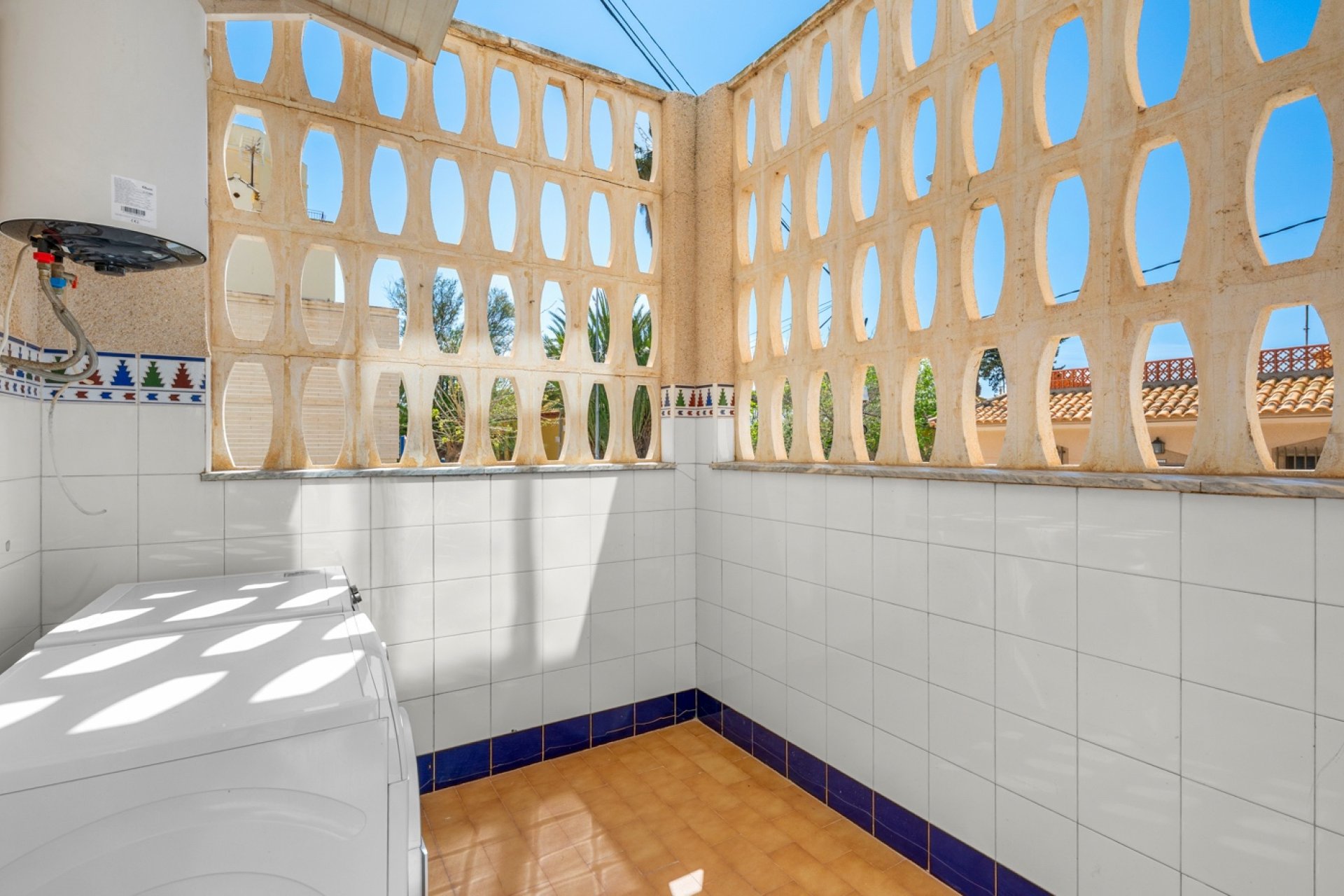 Resale - Bungalow -
LOS URRUTIAS - ESTRELLA DE MAR