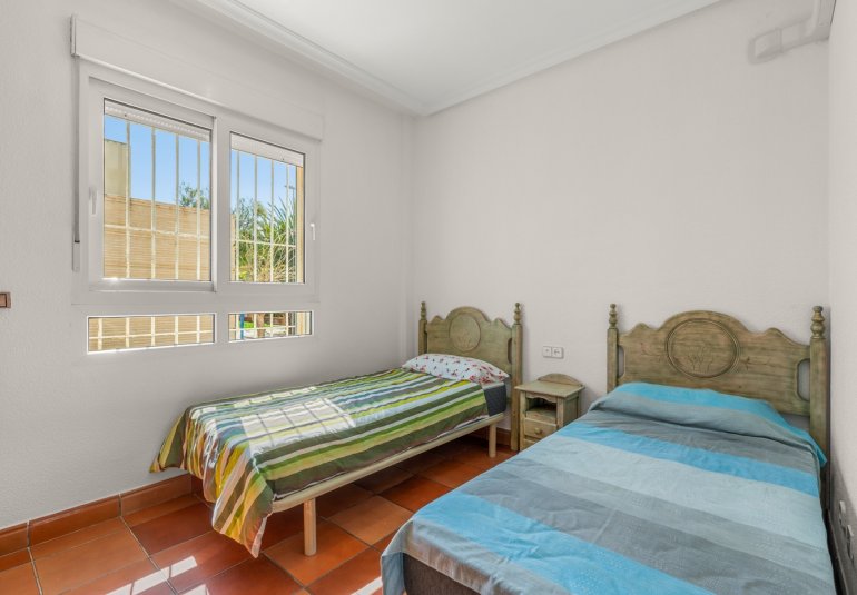 Resale - Bungalow -
LOS URRUTIAS - ESTRELLA DE MAR