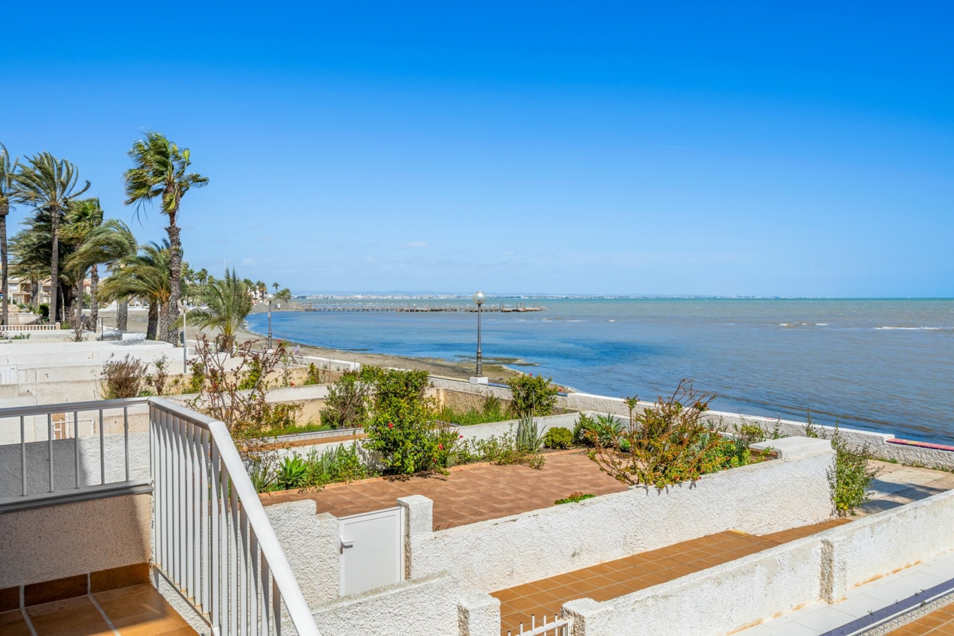 Resale - Bungalow -
LOS URRUTIAS - ESTRELLA DE MAR