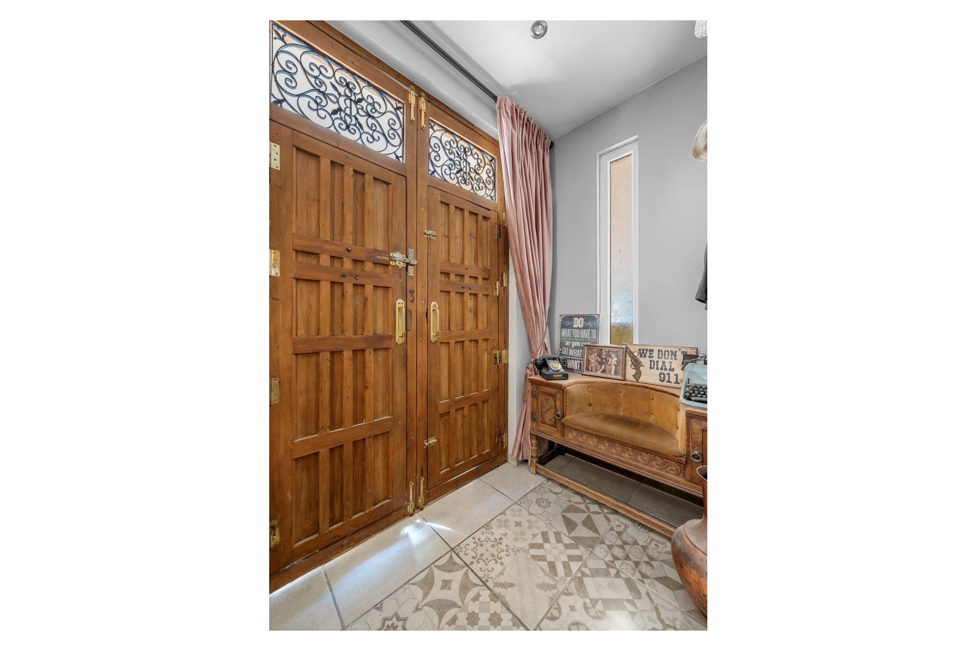 Resale - Country estate -
Almoradí - Las Heredades