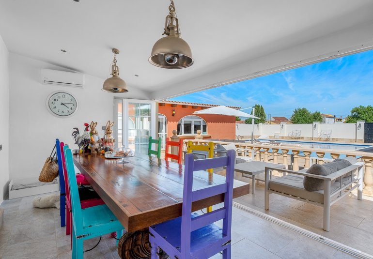 Resale - Country estate -
Almoradí - Las Heredades