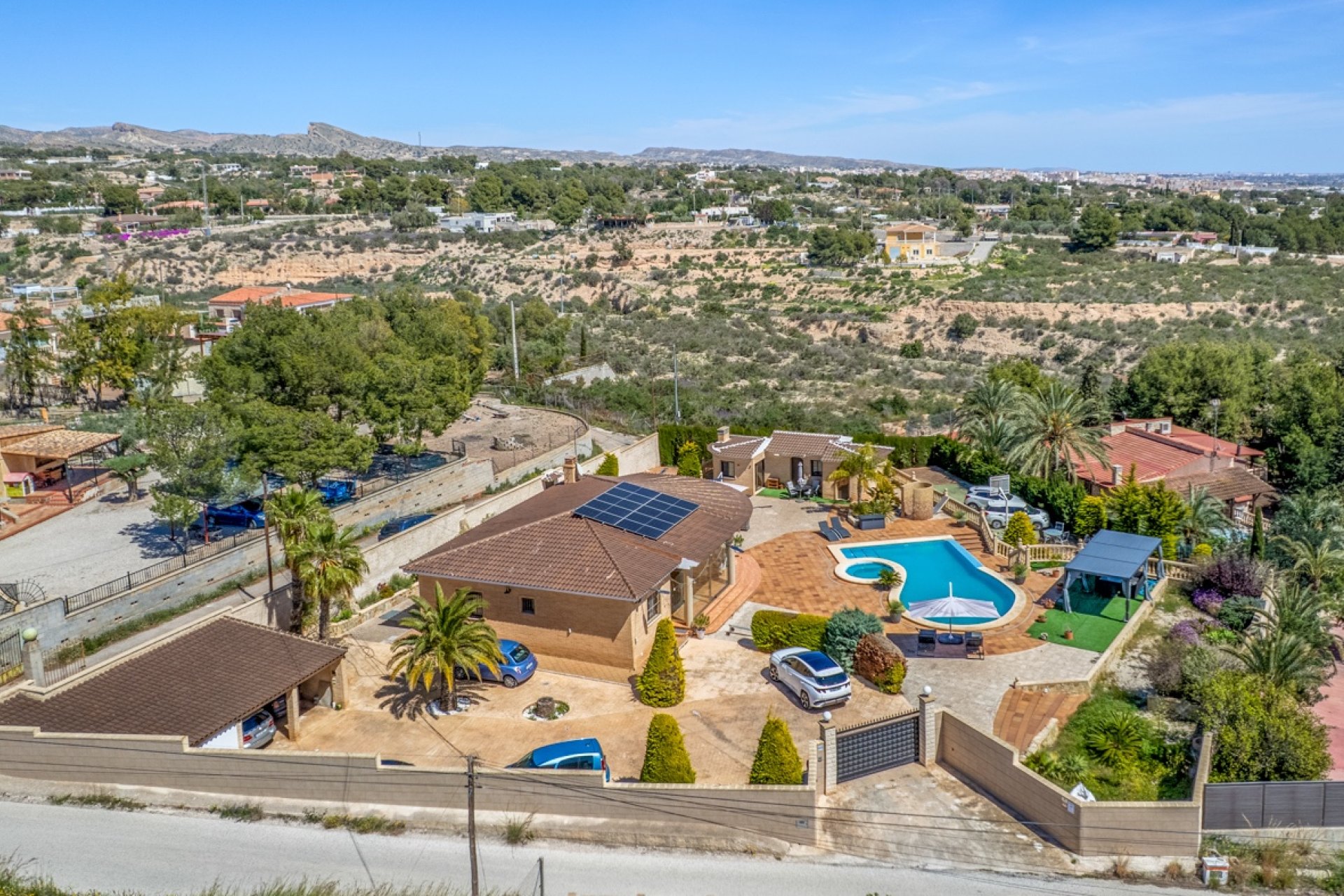 Resale - Country estate -
Crevillente