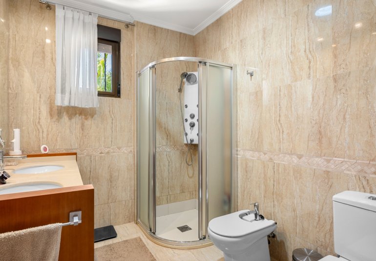 Resale - Country estate -
Crevillente