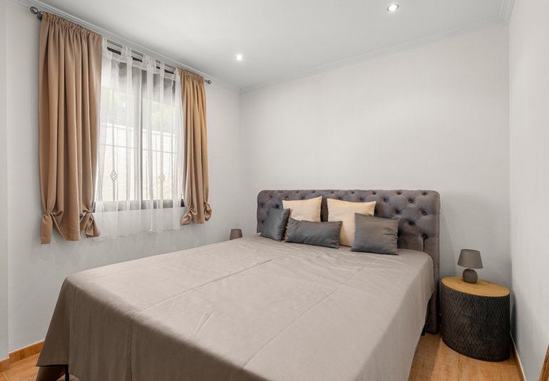 Resale - Country estate -
Crevillente