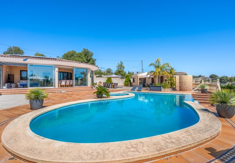 Resale - Country estate -
Crevillente