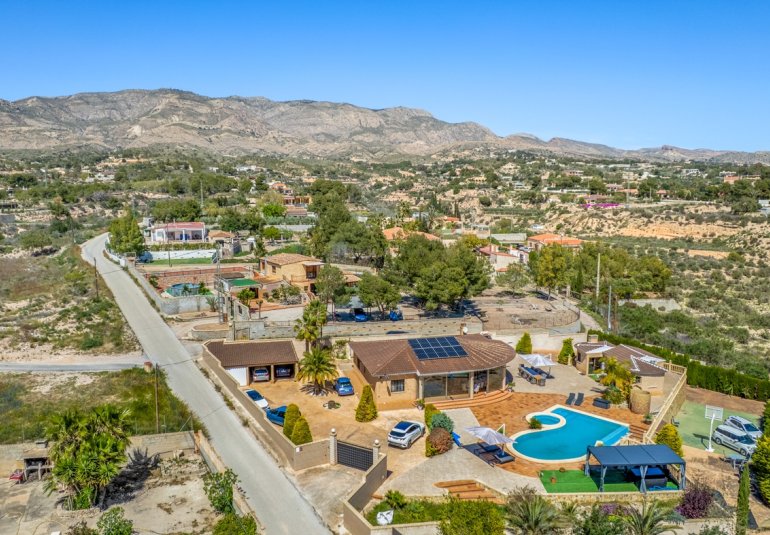 Resale - Country estate -
Crevillente