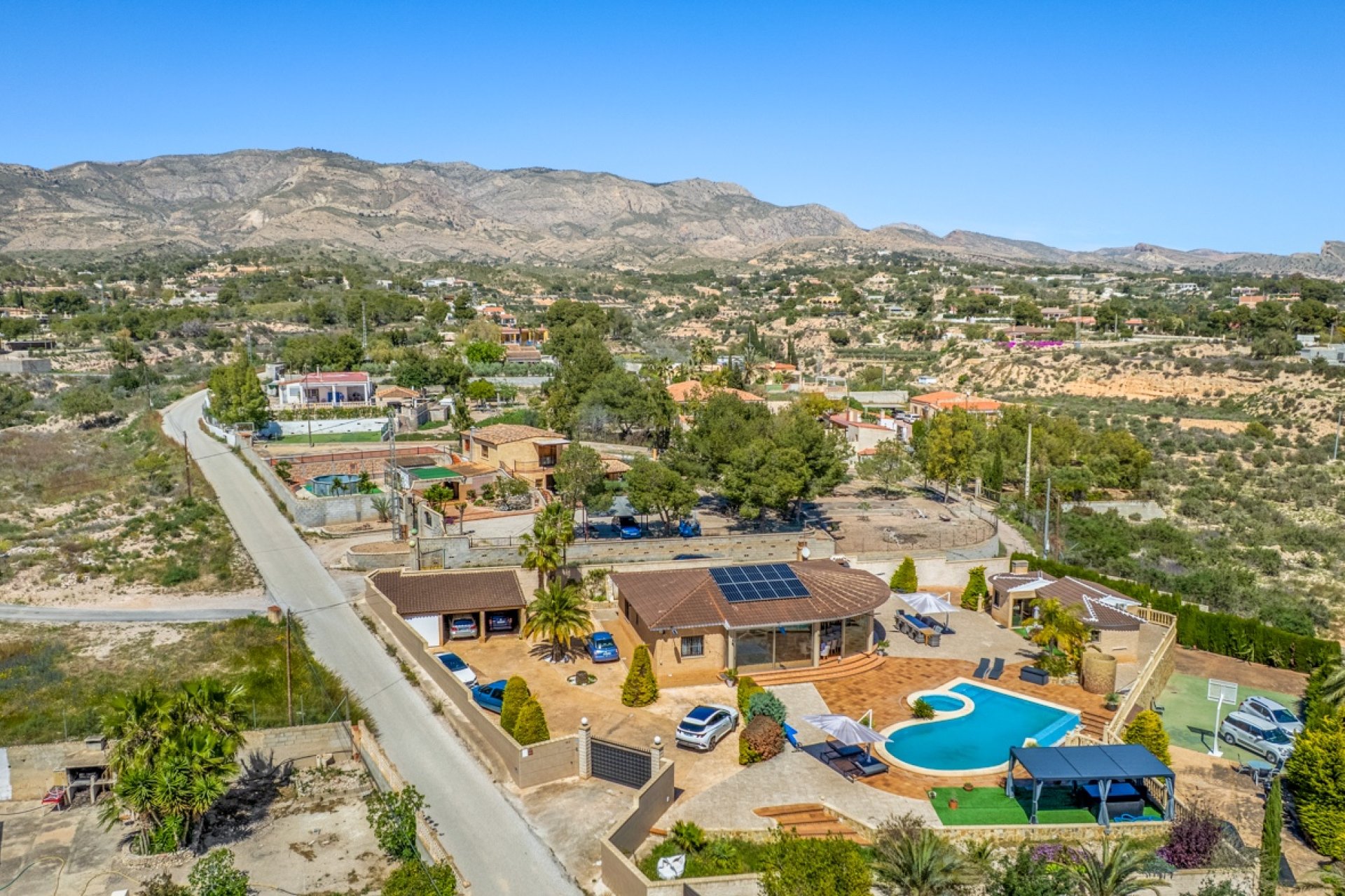 Resale - Country estate -
Crevillente