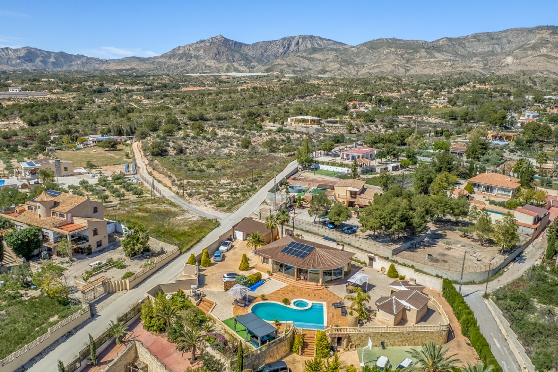 Resale - Country estate -
Crevillente