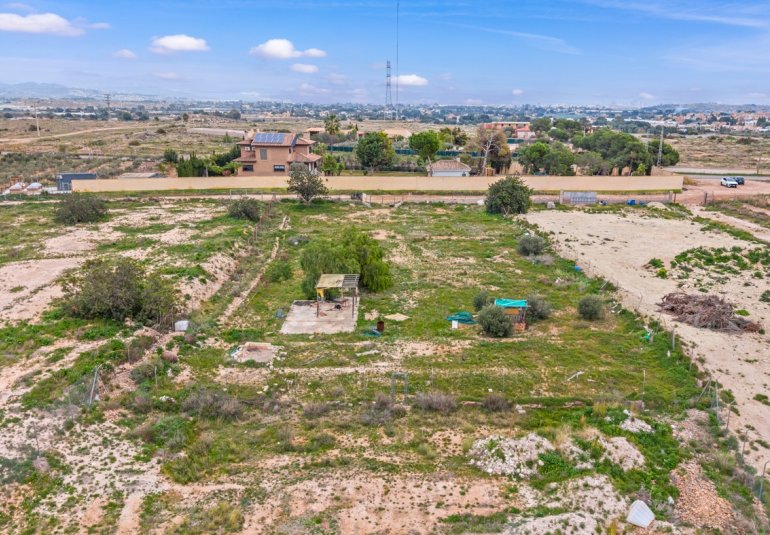 Resale - Plot -
Mutxamel