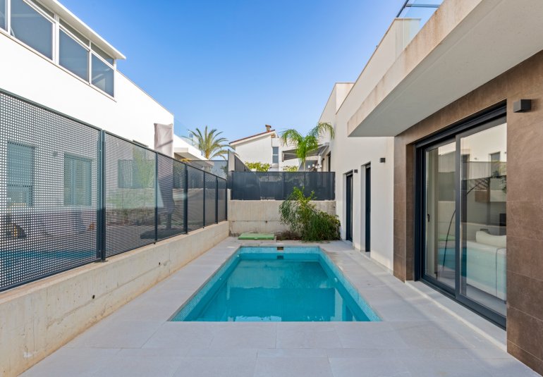 Resale - Semi-detached -
San Fulgencio - La Marina