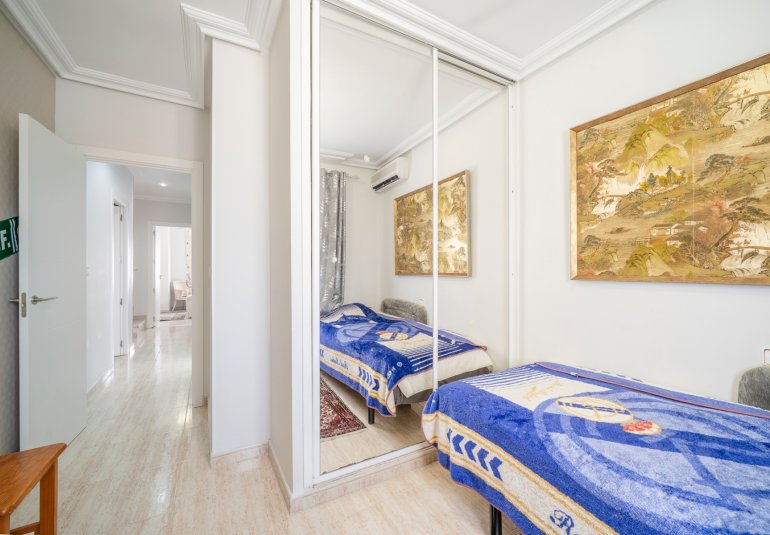 Resale - Townhouse -
Guardamar del Segura - El moncayo