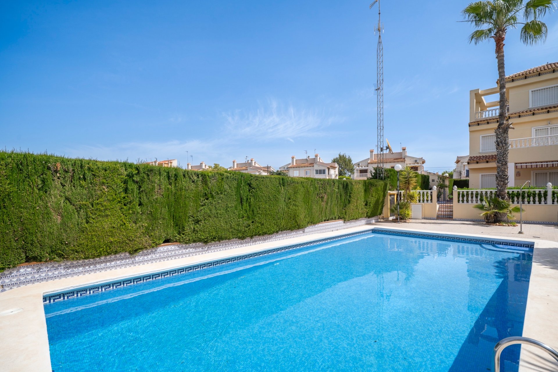 Resale - Townhouse -
Guardamar del Segura - El moncayo