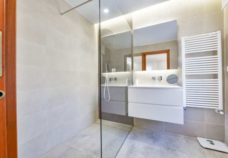 Resale - Villa -
Altea - Sierra de Altea