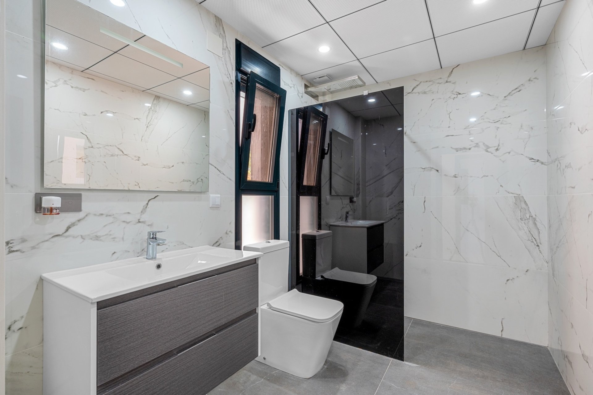 Resale - Villa -
Campoamor