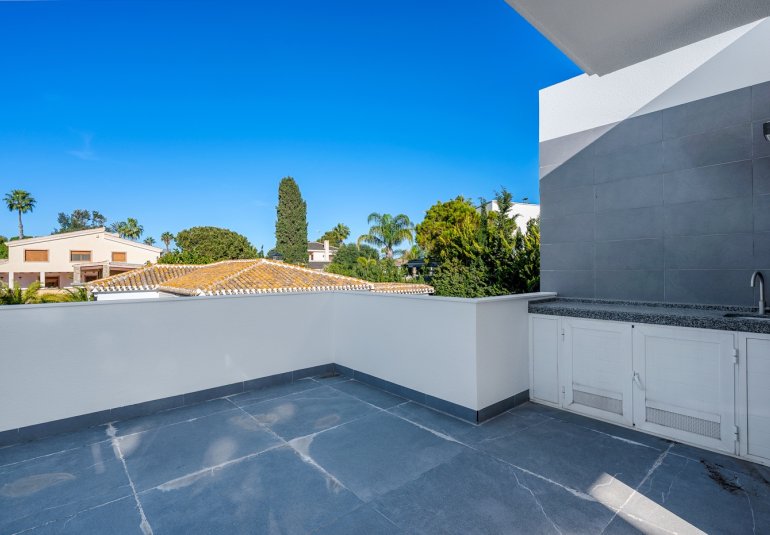 Resale - Villa -
Campoamor