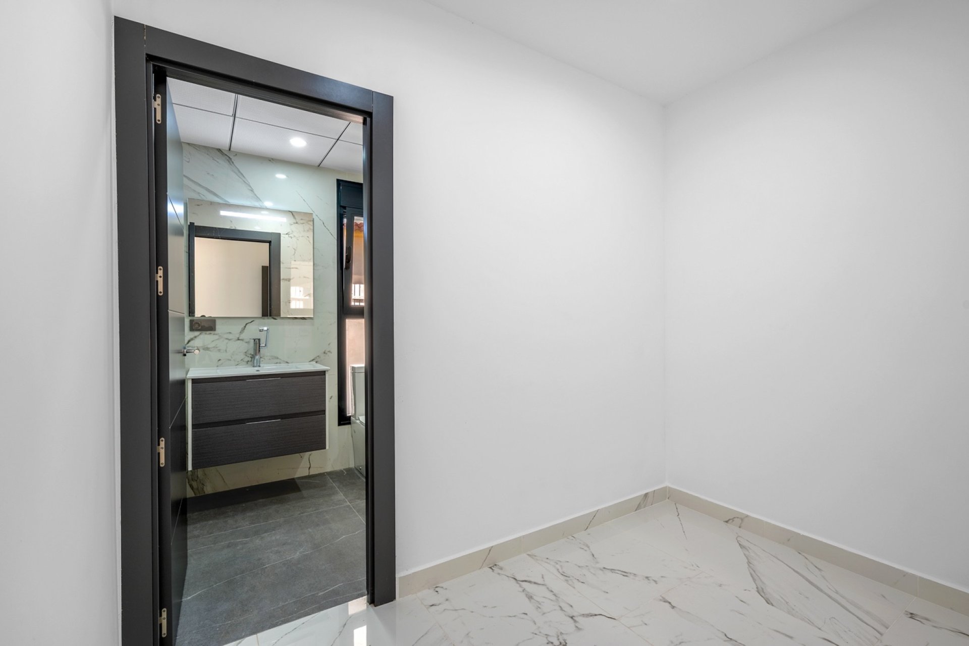 Resale - Villa -
Campoamor