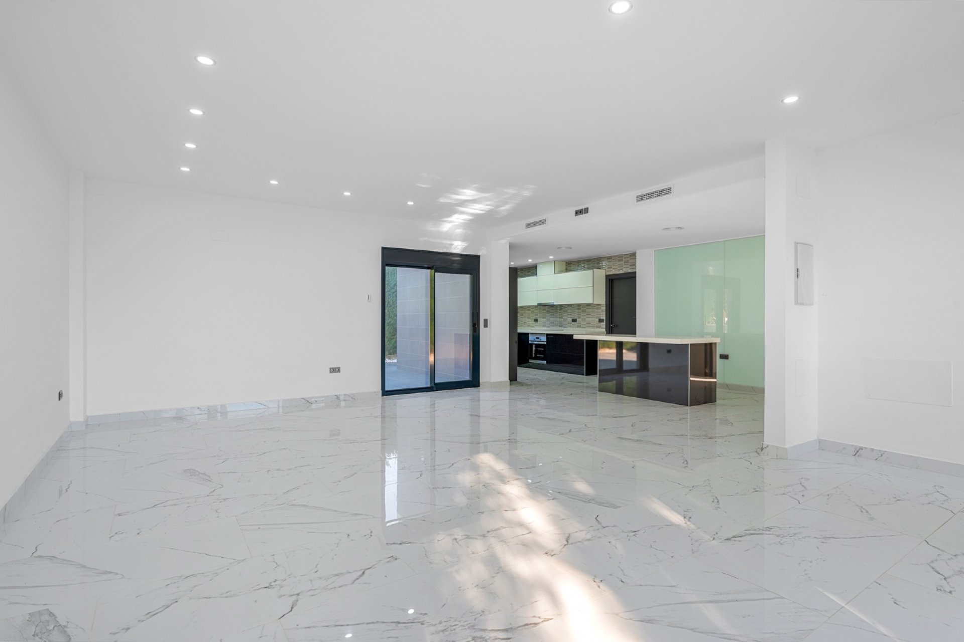 Resale - Villa -
Campoamor