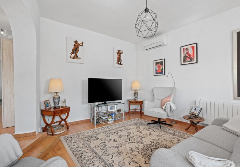 Resale - Villa -
Ciudad Quesada - Rojales - Rojales