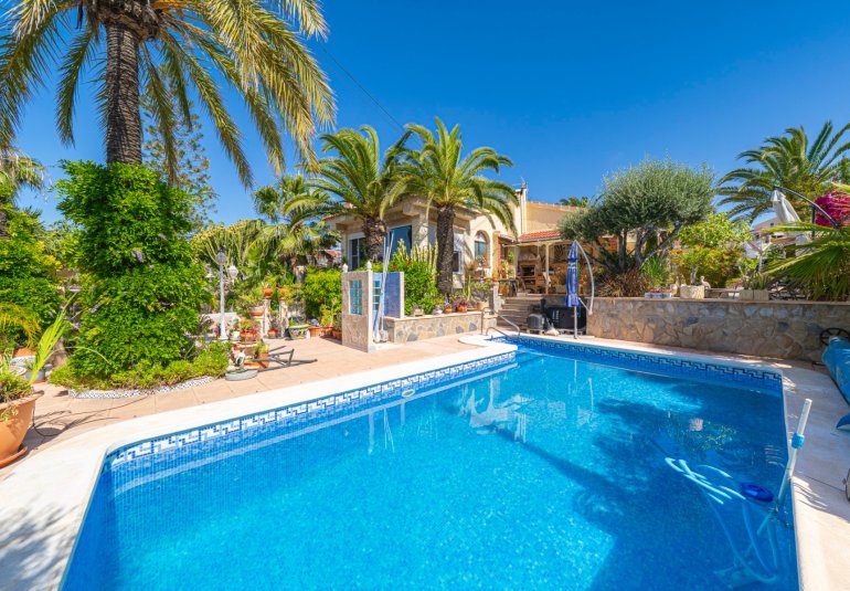 Resale - Villa -
Ciudad Quesada - Rojales - Rojales