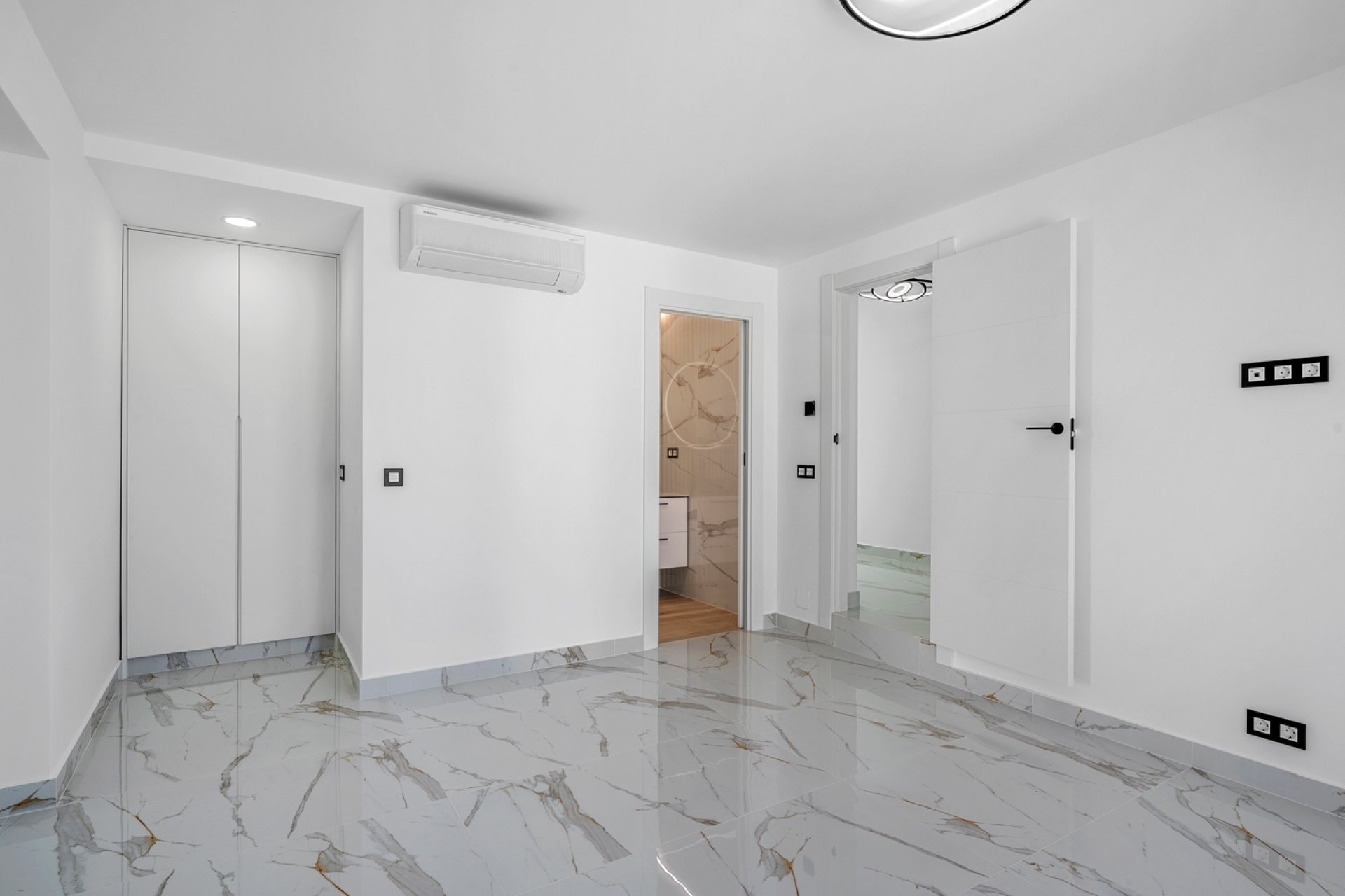 Resale - Villa -
Ciudad Quesada - Rojales - Rojales